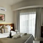Hotel Olea Nova 3*